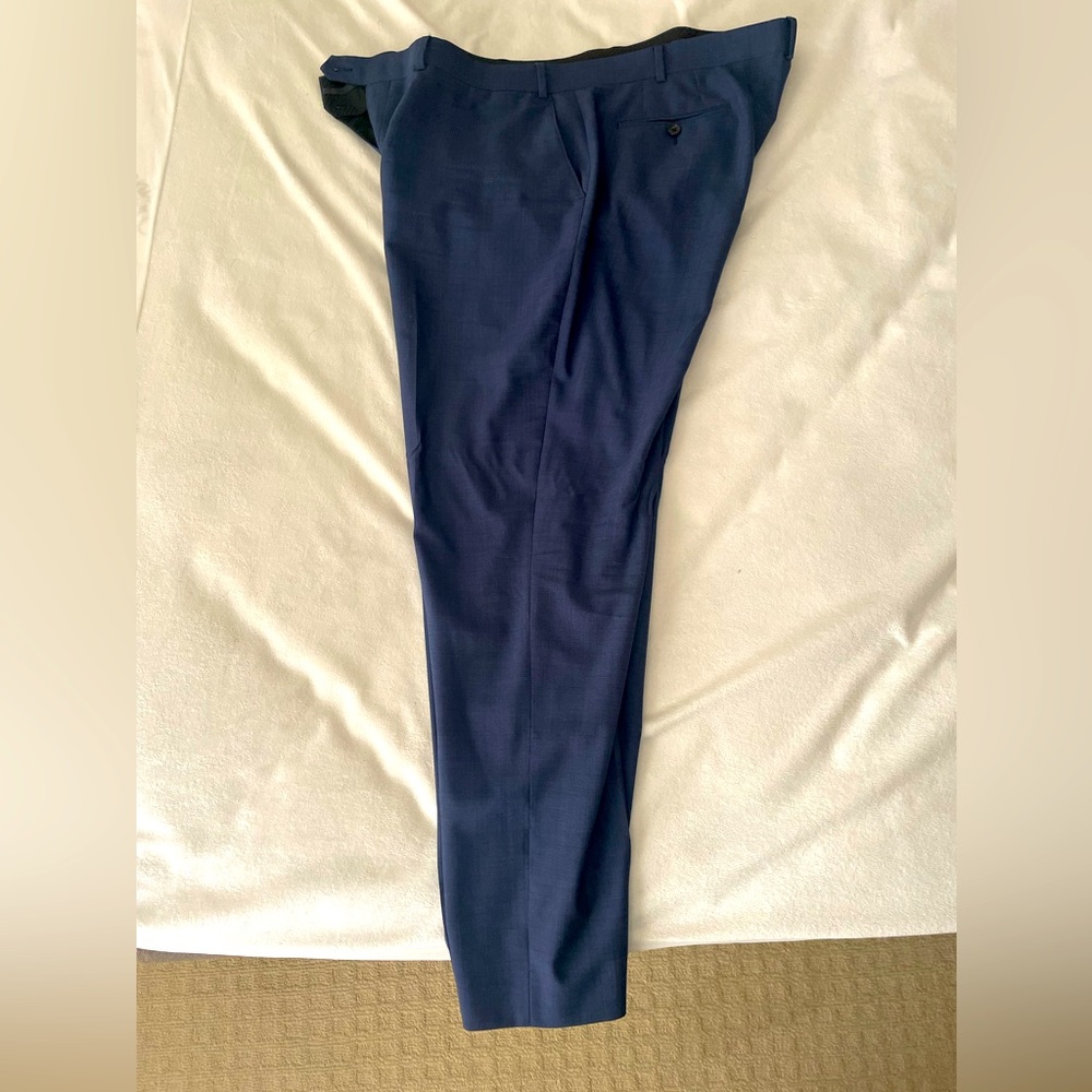 Lightweight wool dress pants Color is lighter than navy / darker than royal blue